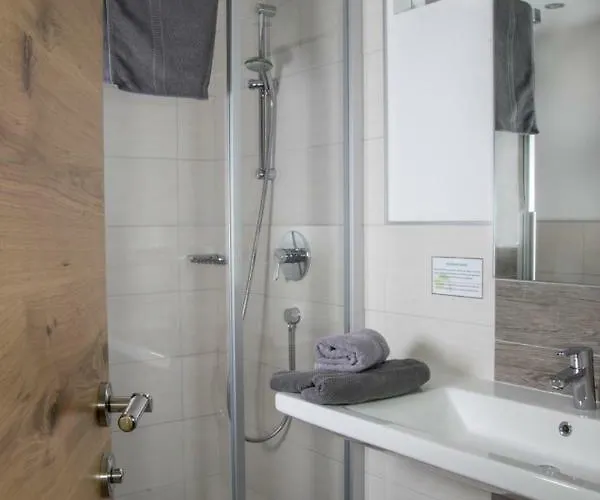 塔尼娅度假屋 *