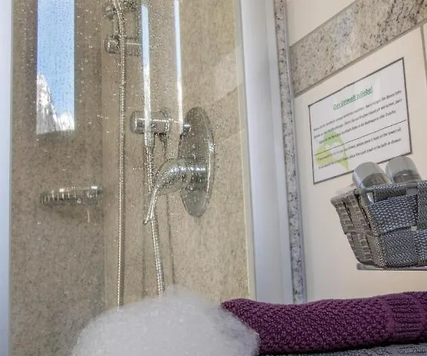 Апартаменти Haus Tanja Зельден